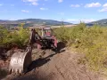 Багер ЮМЗ с челен товарач, снимка 2