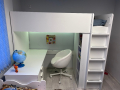 Легло-надстройка + МАТРАК + бюро + гардероб , снимка 1 - Мебели за детската стая - 44657058