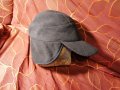 Продавам зимна поларена шапка с козирка марка Duluth , снимка 1 - Шапки - 44292594