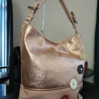 Страхотна, ежедневна дамска чанта, в бронзов цвят - 26лв., снимка 4 - Чанти - 42183653