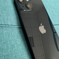iPhone 13 черен перфектен вид за части!, снимка 1 - Apple iPhone - 44802962