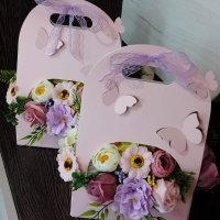 Разкошна розова кошница със тринайсет нежни сапунени цветя страхотен подарък , снимка 9 - Подаръци за жени - 40951016