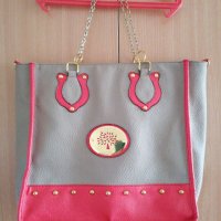 Модерна дамска чанта, снимка 1 - Чанти - 40748179
