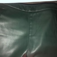 Zara зелен кожен панталон/клин, размер S, снимка 10 - Панталони - 44260367