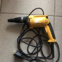 Ел.винтоверт Dewalt, снимка 1 - Винтоверти - 39663719