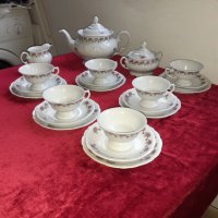 Разкошен порцеланов сервиз за чай -Полша- пълен комплект, снимка 13 - Антикварни и старинни предмети - 35882439