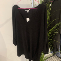 Дамска блуза в размер 2ХЛ, снимка 5 - Блузи с дълъг ръкав и пуловери - 44774412