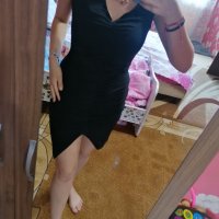 Елегантна черна рокля , снимка 2 - Рокли - 40274398