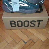 Adidas Yeezy Boost 700 V2 Mauve, US 10,5, EU - 44/ и 2/3 (DEADSTOCK), снимка 3 - Спортни обувки - 41125385
