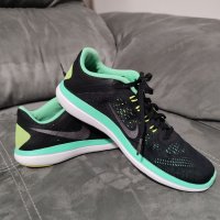 Дамски маратонки NIKE , снимка 3 - Маратонки - 40282909