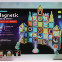 Магнитният конструктор замък, магнитни плочки, 96 части, снимка 3 - Игри и пъзели - 44643478