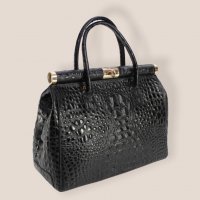 Дамска луксозна чанта от естествена кожа в черно, снимка 3 - Чанти - 34676436