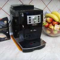 Кафе автомат / Еспресо машина “Delonghi“ MagniFica S. Почти нова, снимка 1 - Кафемашини - 35779050