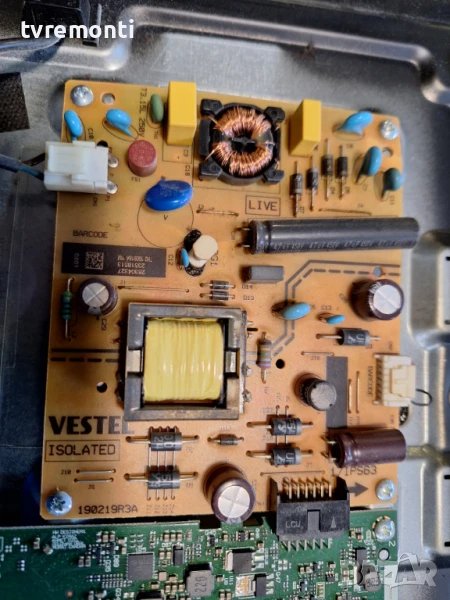 POWER BOARD 17IPS63 for 32 inc TELEFUNKEN 32HB4100 DISPLAY VES315WNGL-2D-N41, снимка 1