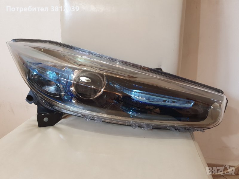 Десен фар за Renault ZOE  / Рено ЗОЕ  (2013-2019), снимка 1