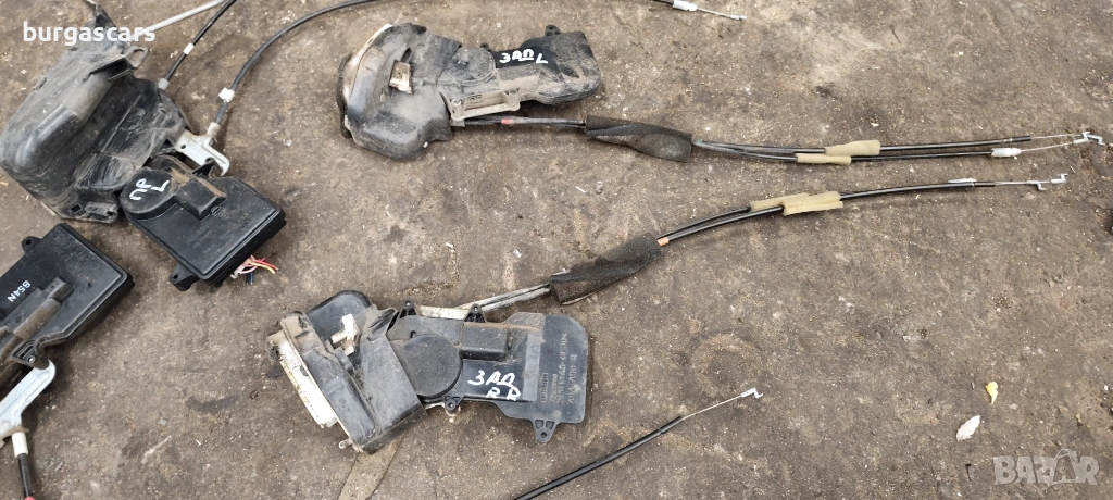 Брава врата задна лява дясна Mazda 6 комби  GG 02-08г, снимка 1