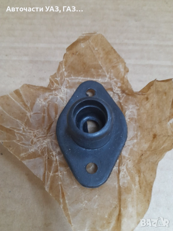 ГУМИЧКА ФИКСАТОР ЗАДНА ВРАТА УАЗ ФУРГОН ЗАВОД, снимка 1