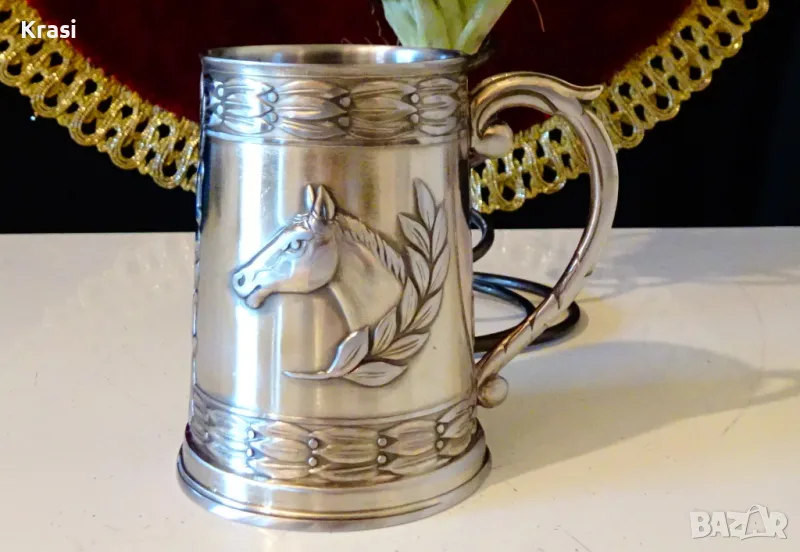 Посребрена чаша,кон,лавров венец. , снимка 1