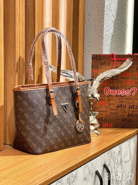 чанти guess , снимка 1