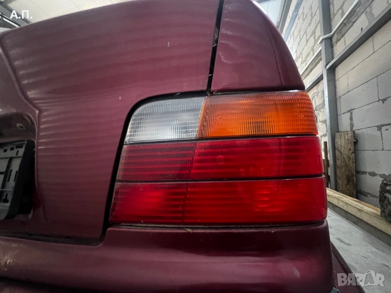 Заден десен стоп  бмв е36, снимка 1