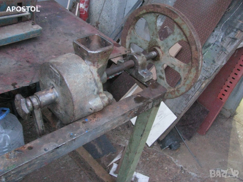 чугунена мелачка, снимка 1