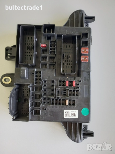 Бушониера бушонно табло комфорт модул Опел Инсигния Opel Insignia, снимка 1