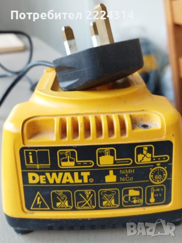 Винтоверт DeWALT, снимка 6 - Винтоверти - 40053435