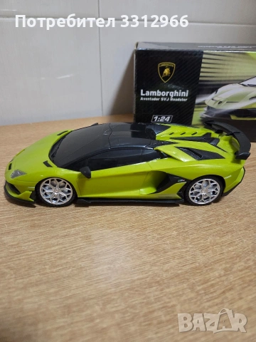 Чисто нова спортна кола(играчка) Lamborghini Aventador SVJ Roadster.  Мащаб: 1:24, снимка 2 - Коли, камиони, мотори, писти - 53839841