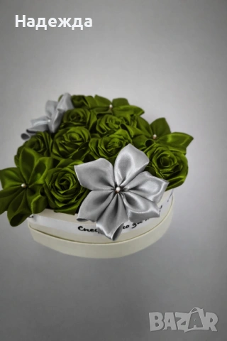 Сатенен букет , снимка 2 - Други - 53691443