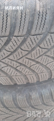 4бр зимни гуми 215 65 16 Semperit , снимка 3 - Гуми и джанти - 53456033