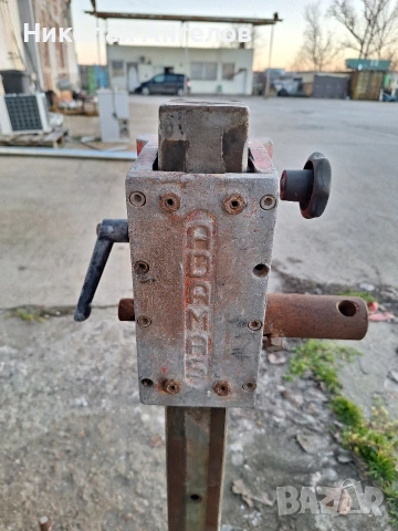 диамантено пробиване стойки, снимка 3 - Други машини и части - 53852327