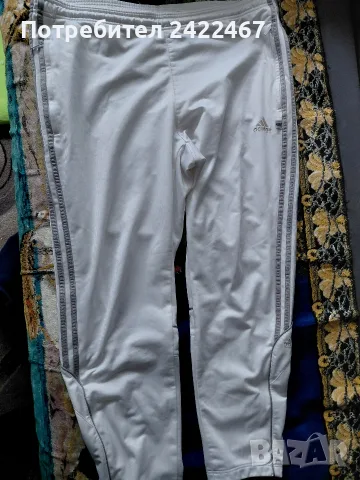 Мъжко бяло долнище Adidas размер XL в добро състояние 