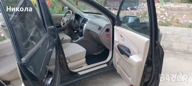 Hyundai Tucson, снимка 8 - Автомобили и джипове - 52012013