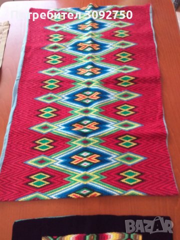 Ръчна бродерия, снимка 7 - Възглавници - 41439502