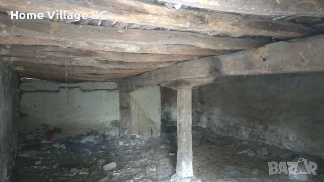 Голям парцел с къща в село Овчага , снимка 4 - Къщи - 56117267