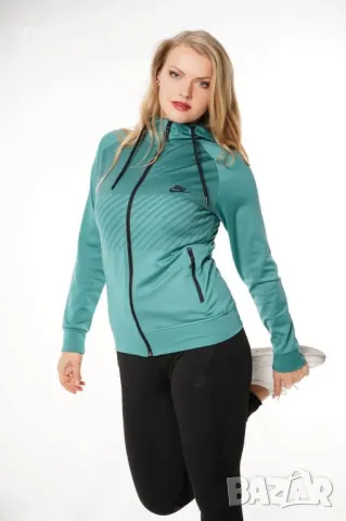 Nike дамски екип полиамид 