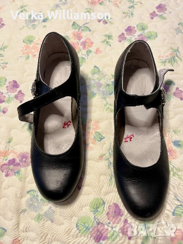 Скарпини - черни дамски обувки за танци