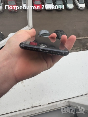 iPhone XR 64GB, снимка 4 - Apple iPhone - 53447570