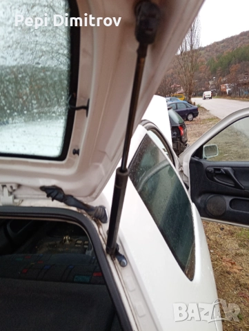 Амортисьори багажник Volkswagen Polo Hatchback II (10.1994 - 10.1999) Поло 6н1, снимка 2 - Части - 52895919