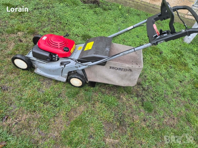 Бензинова самоходна косачка Honda HRB 475