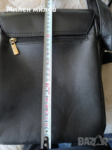 продавам чисто нови мъжки чантички, снимка 6 - Чанти - 53160422