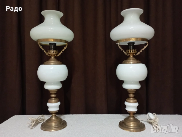 Комплект от две големи старинни красиви лампи - лампа