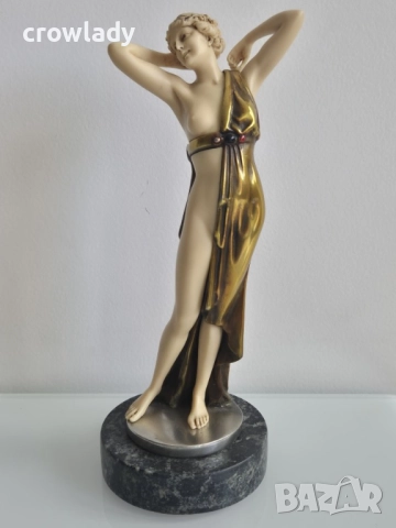 Танцьорка пластика в стил АРТ ДЕКО Виена Адел колекция 