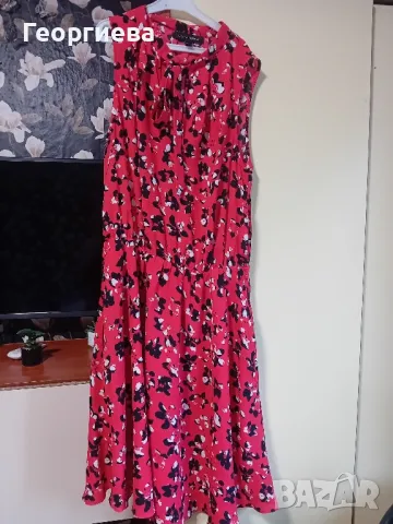 Дамска рокля и сандали