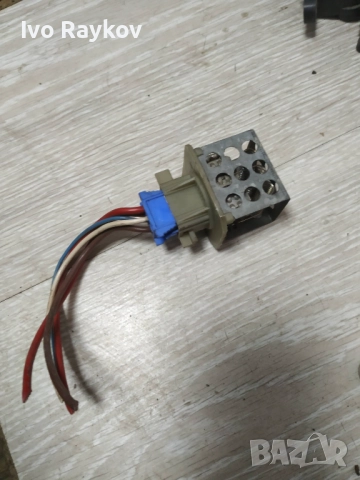 Резистор , парно за Peugeot Citroen 38574 Behr