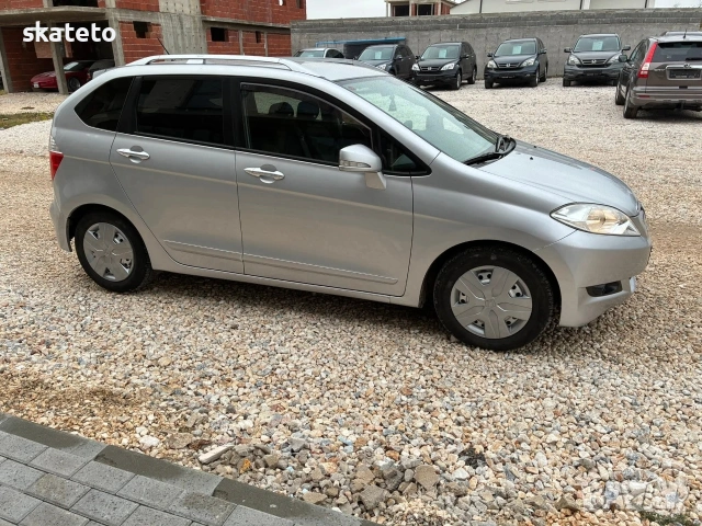 Honda HR-V cdti 2.2 дизел 2006г. Топ състояние!! Цена 2800£ , снимка 3 - Автомобили и джипове - 53541198