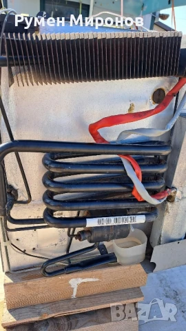 Продавам хладилник за кемпер или каравана. , снимка 11 - Каравани и кемпери - 51310280