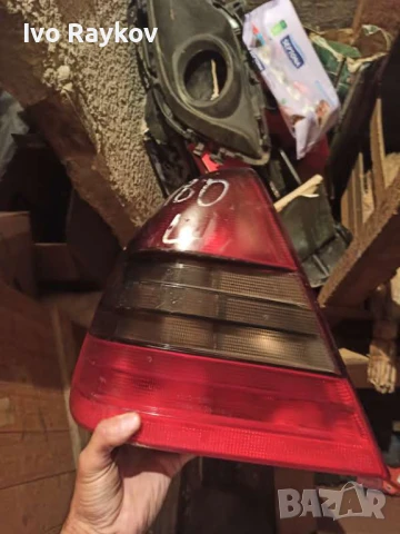 Стоп за Mercedes C180 ляв perfekten A 202 820 36 64R, снимка 2 - Части - 48071757