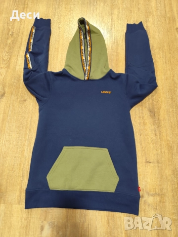   нов суичър на Levis, снимка 2 - Детски анцузи и суичери - 51850998