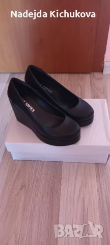 Дамски обувки на платформа.35 номер.Нови.Цена-30 лв., снимка 7 - Дамски елегантни обувки - 50963192